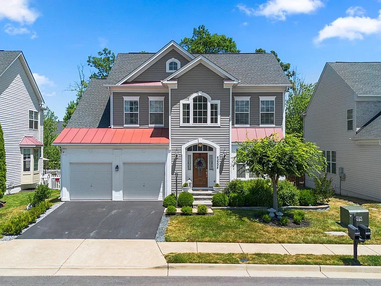 Closed detached home exterior